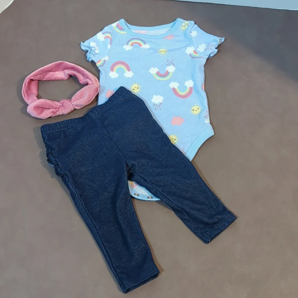 Lot of Baby Girl Outfits 9 pc 3 ea Onesie Bottoms Bows All matching sets 6-9 mo